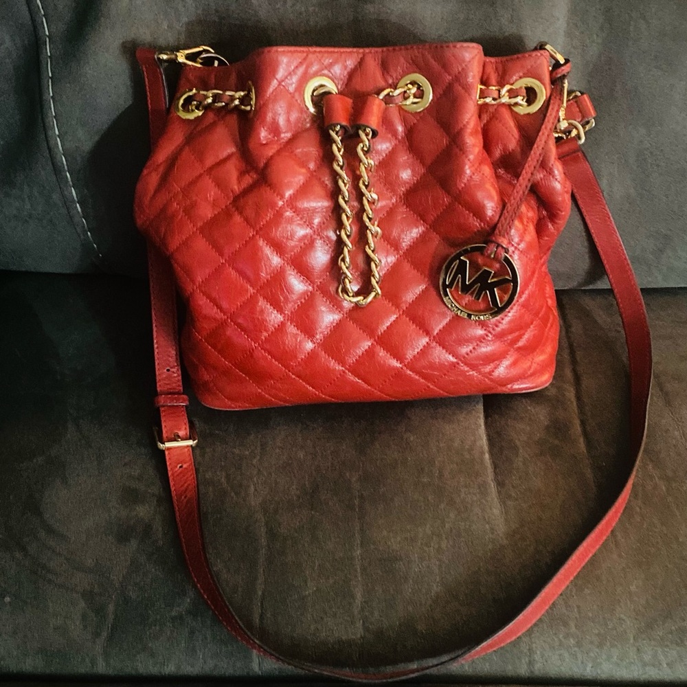 Michael Kors Red quilted leather bucket shoulder bag with gold chains